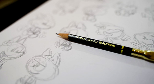 Esboço da tirinha 'Super Chata' com lápis Palomino Blackwing.